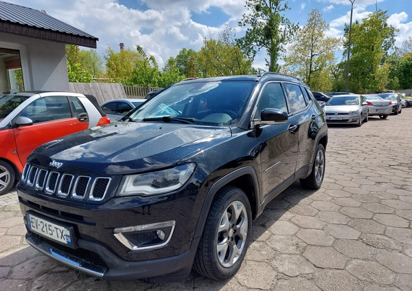 Jeep Compass cena 65900 przebieg: 171000, rok produkcji 2018 z Sanok małe 352